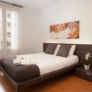 apartment-arago.topbarcelonahotels.com/